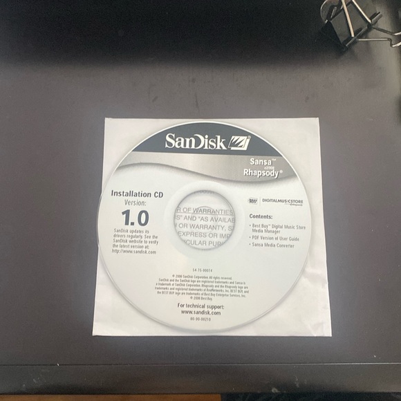 Cd-ROM: Sandisk installation CD - Picture 1 of 3